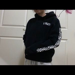 🖤OBEY black hoodie🖤